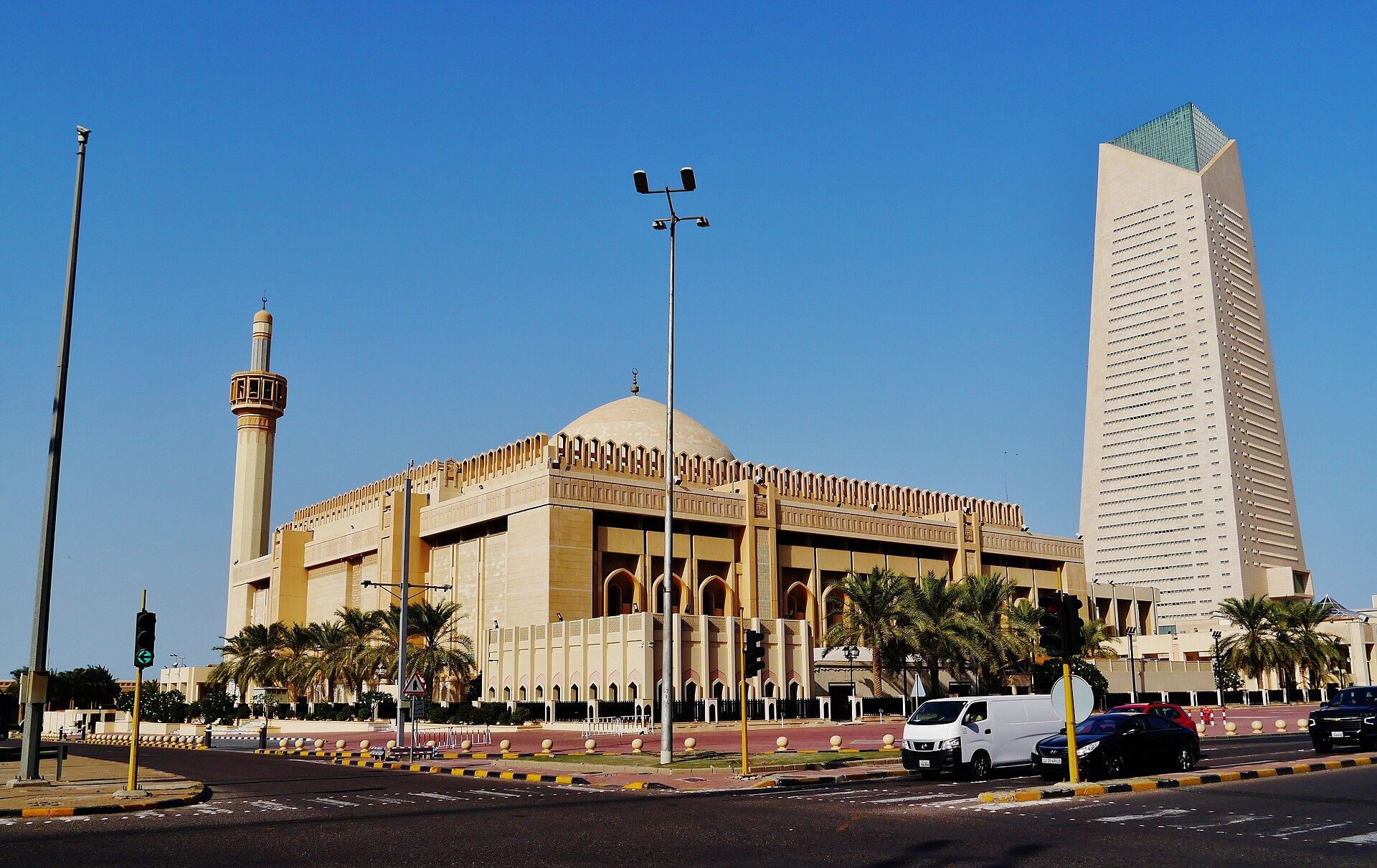 South facade of the Grand Mosque of Kuwait